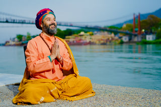 Akhanda Yoga Institute founder Dr. Yogrishi Vishvketu by Ram Jhula bridge Rishikesh yoga master best 200-hour Yoga teacher training YTT rishikesh