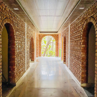 Akhanda Yoga Shri Jungle Ashram Photo Hallway View